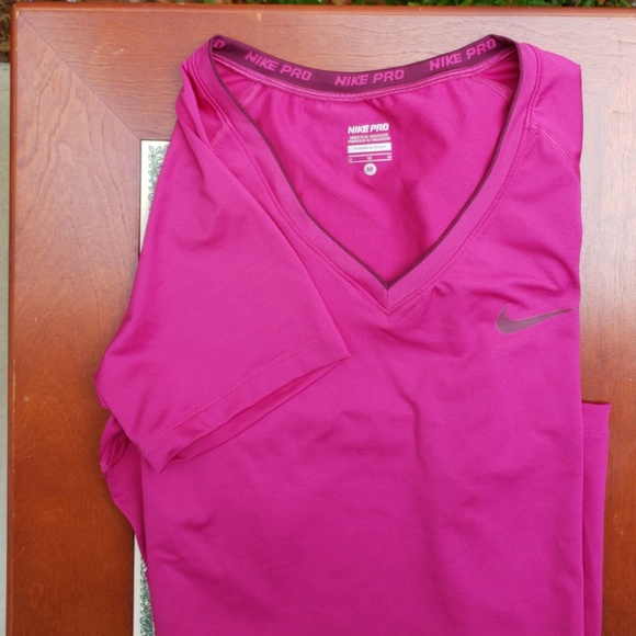 NIKE Pro dri-fit running shirt - Picture 3 of 8